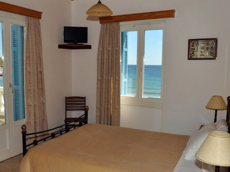 Stylianou Ενοικιαζόμενα δωμάτια στην παραλία του Νειμποριού της Άνδρου